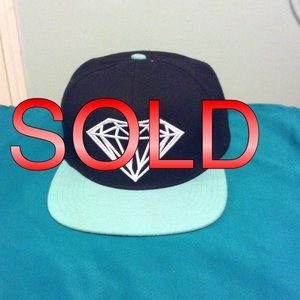 Diamond SnapBack