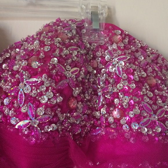 Homecoming Dress - Picture 3 of 3