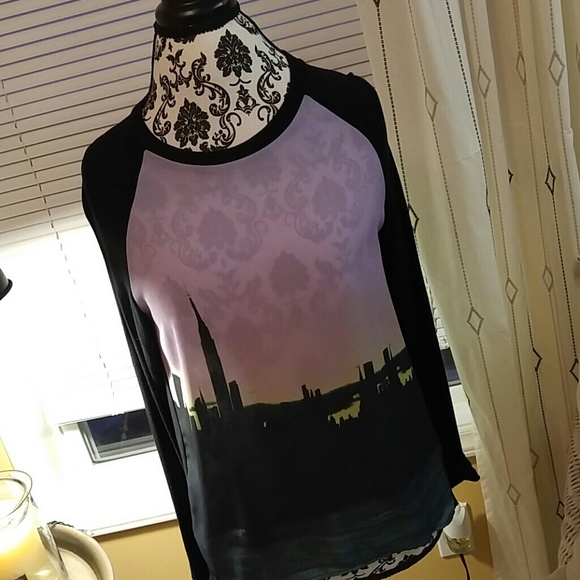 Sky line top