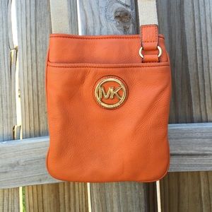 [SOLD] Orange Michael Kors cross body