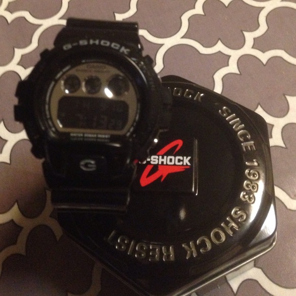 Men's watch