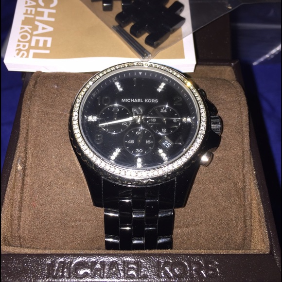 🌹Authentic Michael Kors Black Watch 🌹