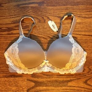 Victoria Secret bra