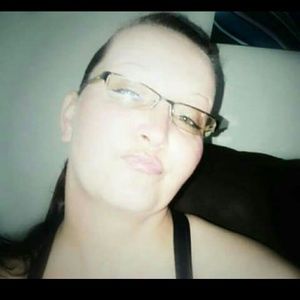 Meet your Posher, Simone