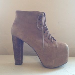 Jeffery Campbell Freda Platform