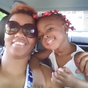 Meet your Posher, Stephanie