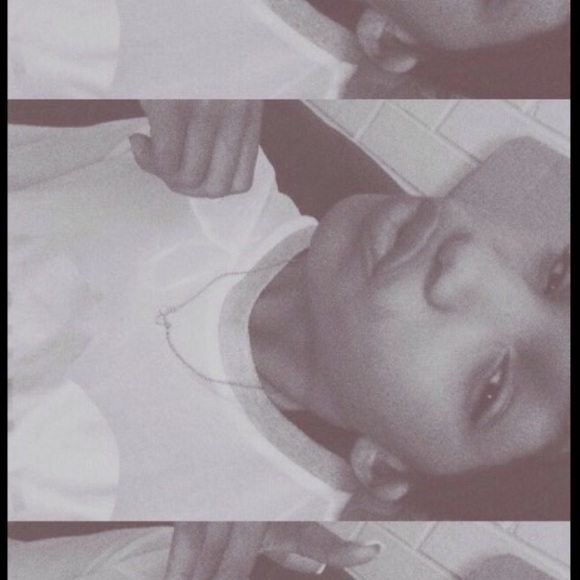 Meet your Posher, Money