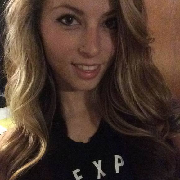 Meet your Posher, Teagan - Picture 2 of 3