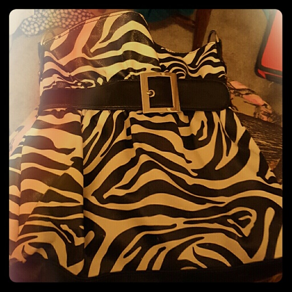 Zebra purse