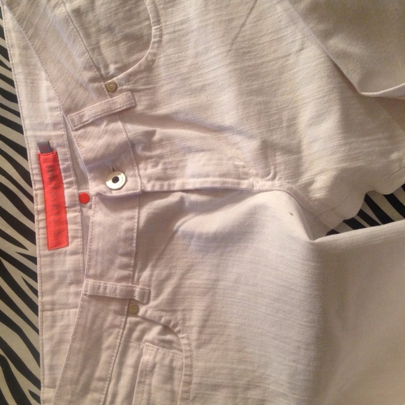 Jeans - Picture 2 of 2