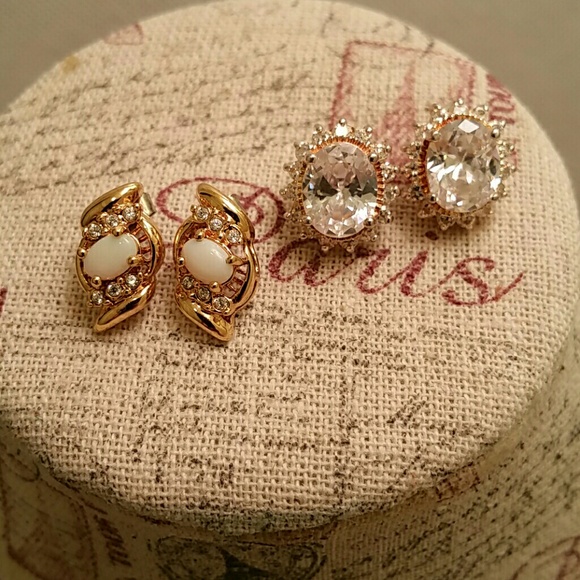 Jewelry - Set of Glam Earrings