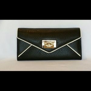 Kate Spade Wesley Place Laurel Wallet