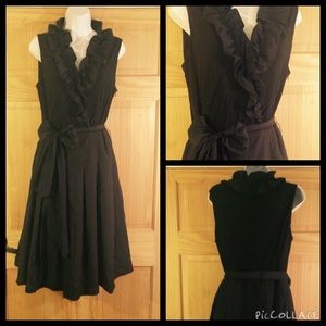 💥SALE💥 V-neck Little Black Dress