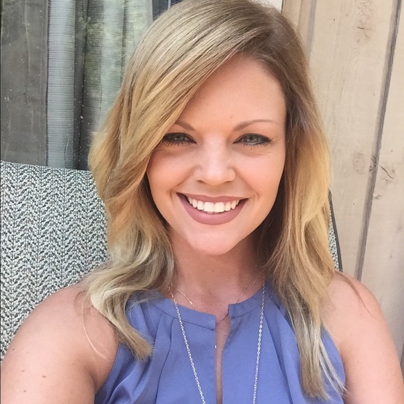 Meet your Posher, Jenifer