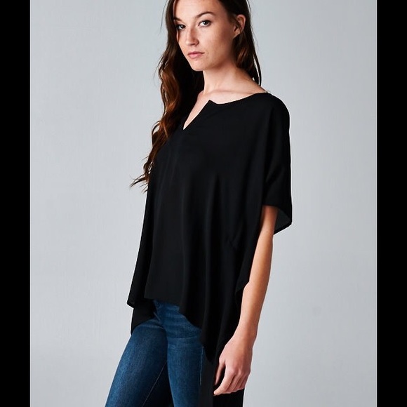 Oversized v neck black tunic - Picture 2 of 4