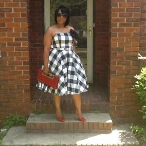 Meet your Posher, Gladys