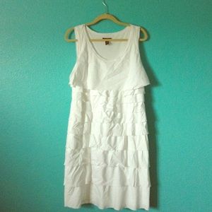 White Alfani dress NWOT