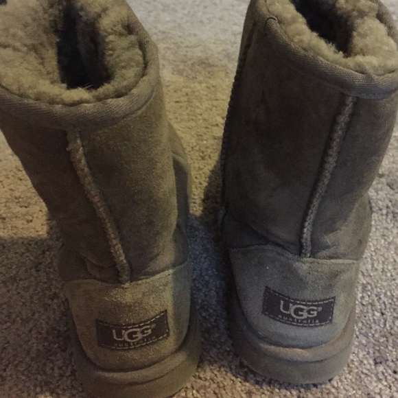 ugg boots - Picture 2 of 2