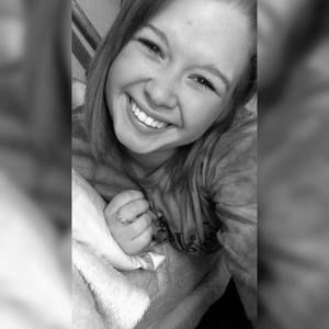 Meet your Posher, Brittany