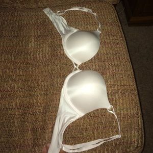New VICTORIA SECRET BOMBSHELL