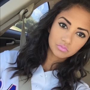 Meet your Posher, Gaby