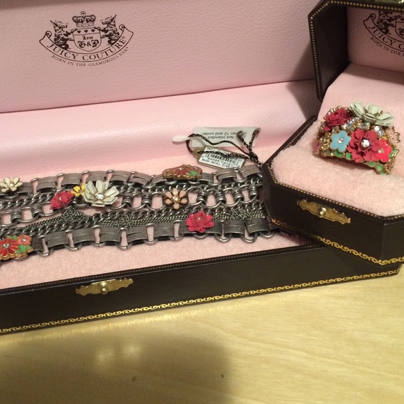 Flower Ring & bracelet set