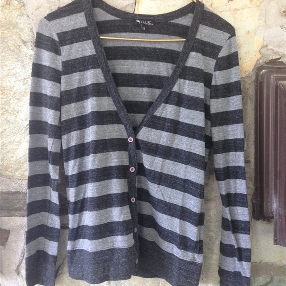 Nollie Sweaters - PacSun nollie grey striped cardigan. Size xs Nollie Sweaters - PacSun nollie grey striped cardigan. Size xs