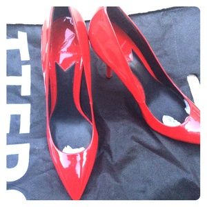 Brian Atwood  red pump