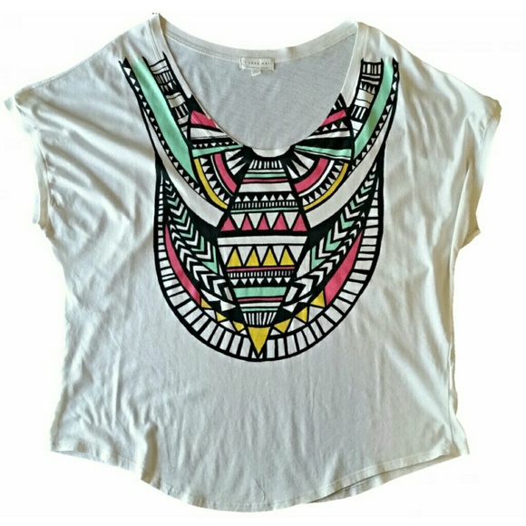 Tribal Graphic Top NWOT
