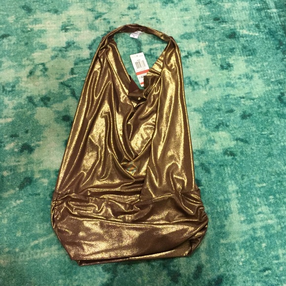Backless gold top