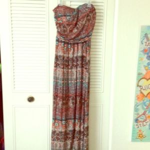 Sweetheart maxi dress