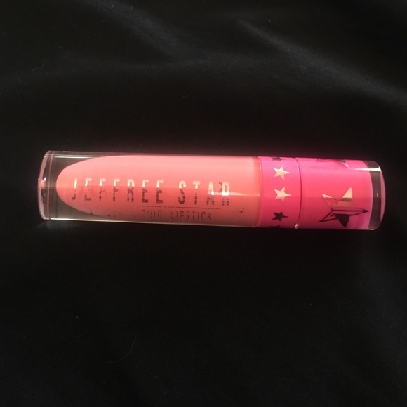 714 Jeffree star velour lipstick