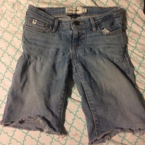 Capri's Abercrombie