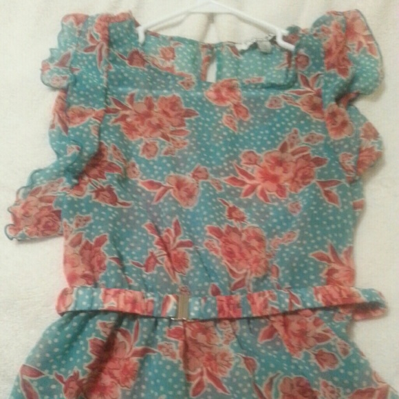 Cute Floral Sheer top