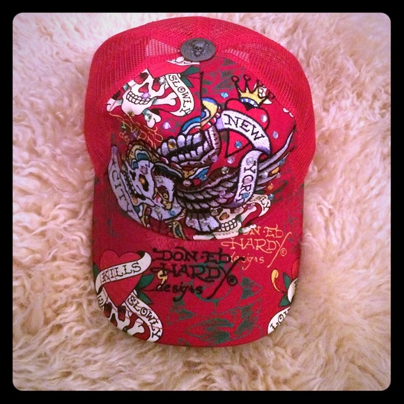 Brand new Ed Hardy blind red hat