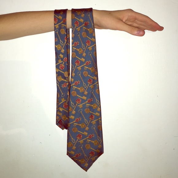 Classic Salvatore Ferragamo Key Tie