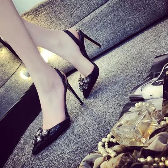 High heel - Picture 4 of 4