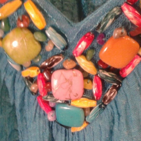 Pretty Blouse - Picture 2 of 4