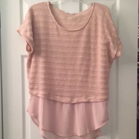 Pale pink Lush top.
