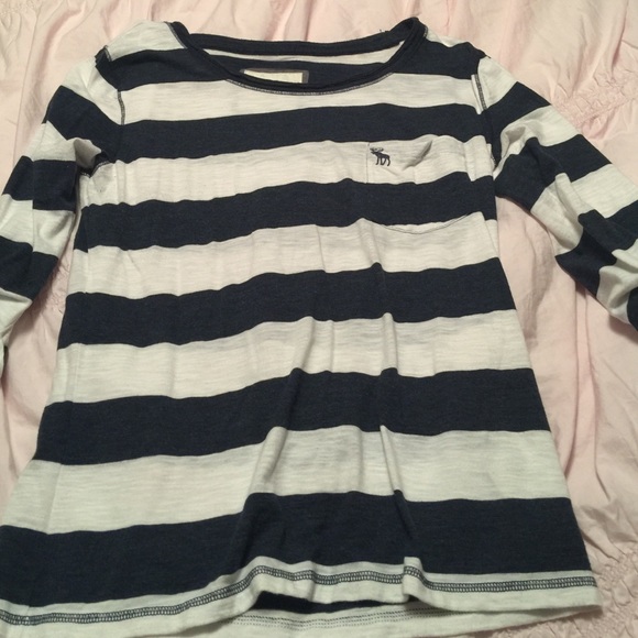 Abercrombie & Fitch Top