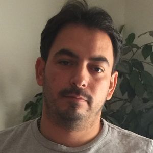 Meet your Posher, Larry