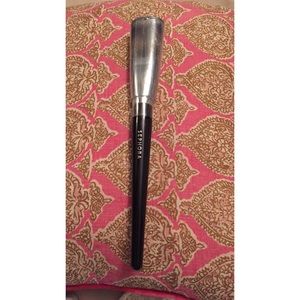 SEPHORA PRO FLAWLESS LIGHT POWDER BRUSH #50