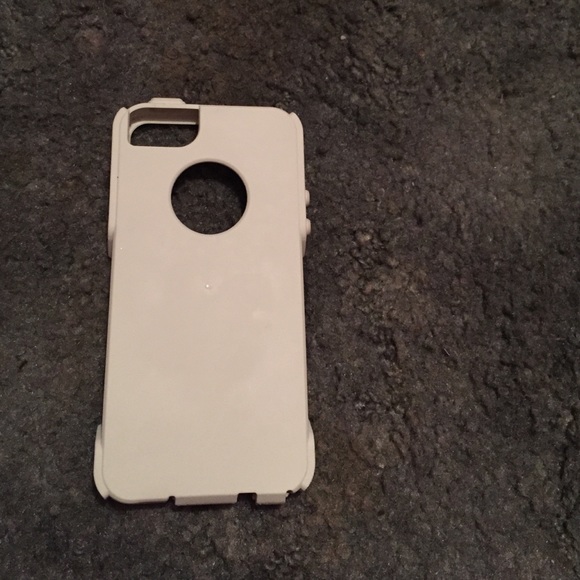 iPhone 5/5s otter box - Picture 4 of 4