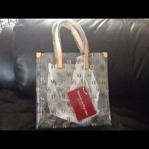 NWT Dooney & Bourke "IT Lunch Bag".