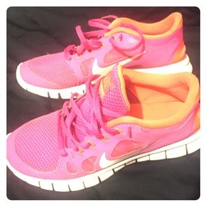 Nike free runs