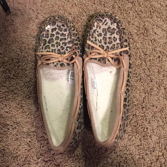 Cheetah Print Sequin Shoe