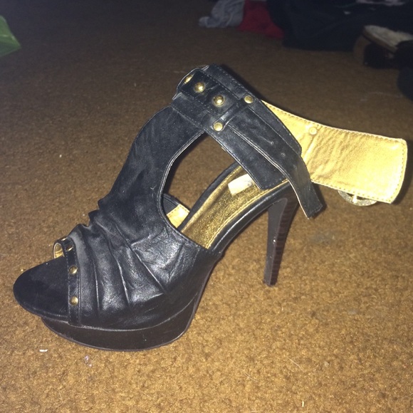 Black & gold heels