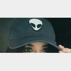 Brandy melville BLACK alien patch katherine hat