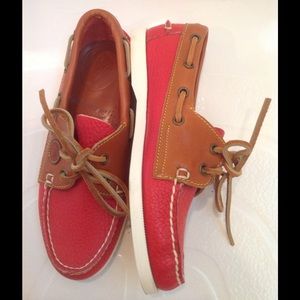 Beautiful dooney and Bourke