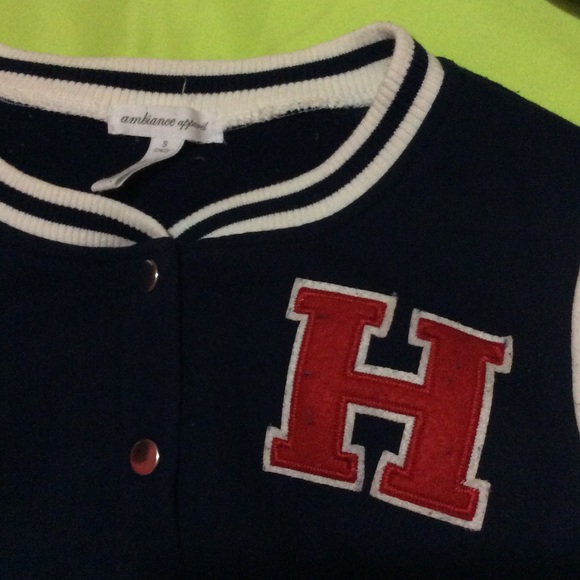 Varsity jacket - Picture 2 of 2